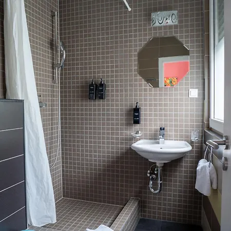 Honeybee Mosel Hotel