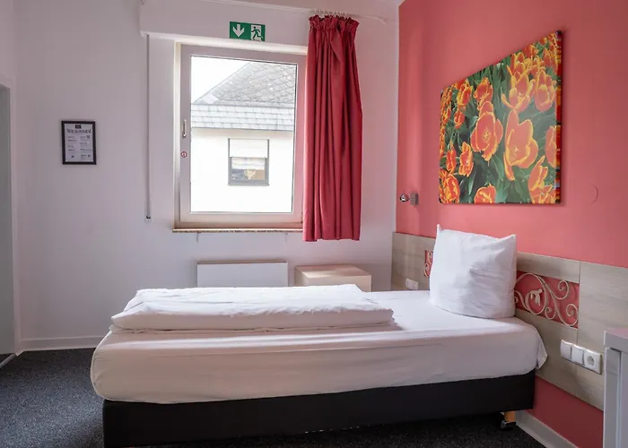 Honeybee Mosel Hotel Winningen