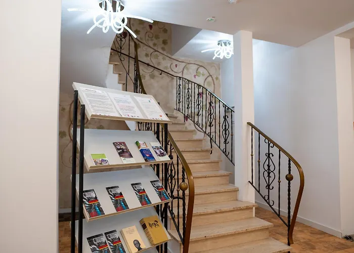 Honeybee Mosel Hotel Winningen